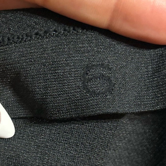 black Lululemon Swiftly Tech Racerback tank top 6 - Picture 3 of 3